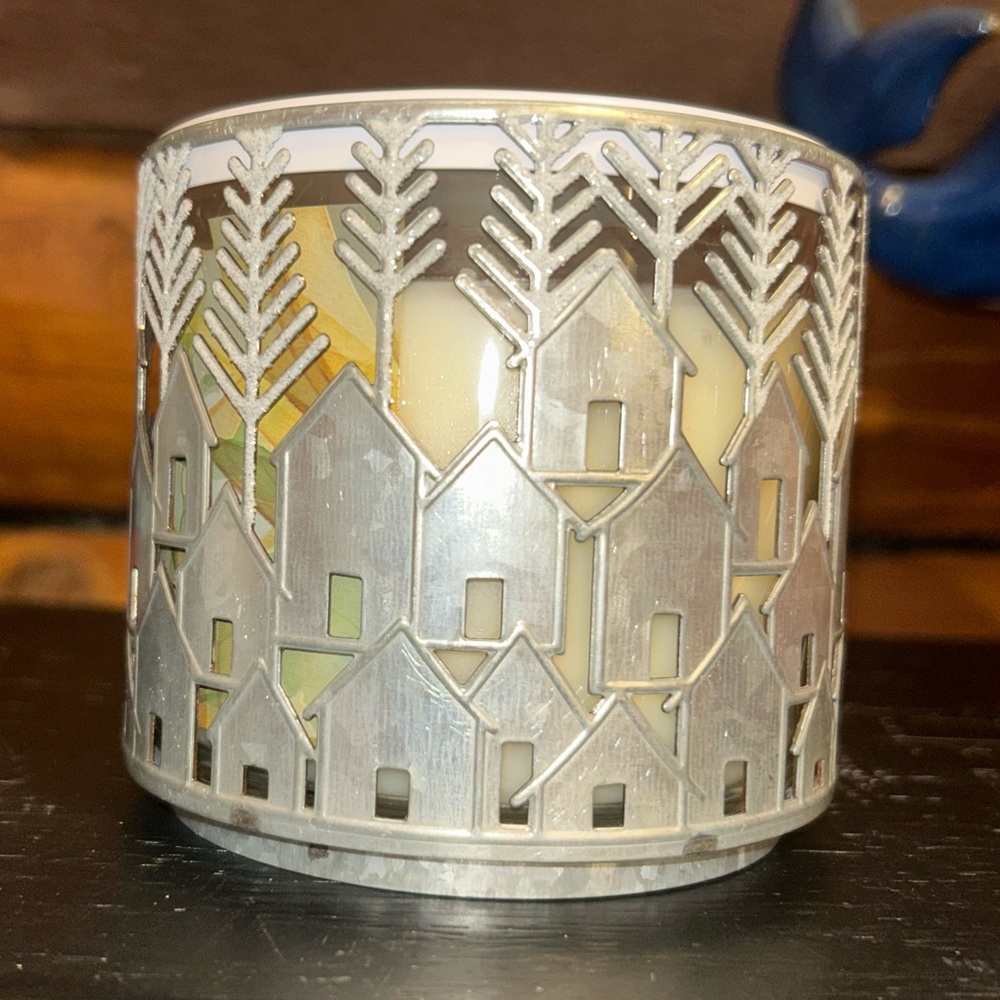 Bath and Body Works Galvanized 3 Wick Candle Holder Sparkle Snow Village